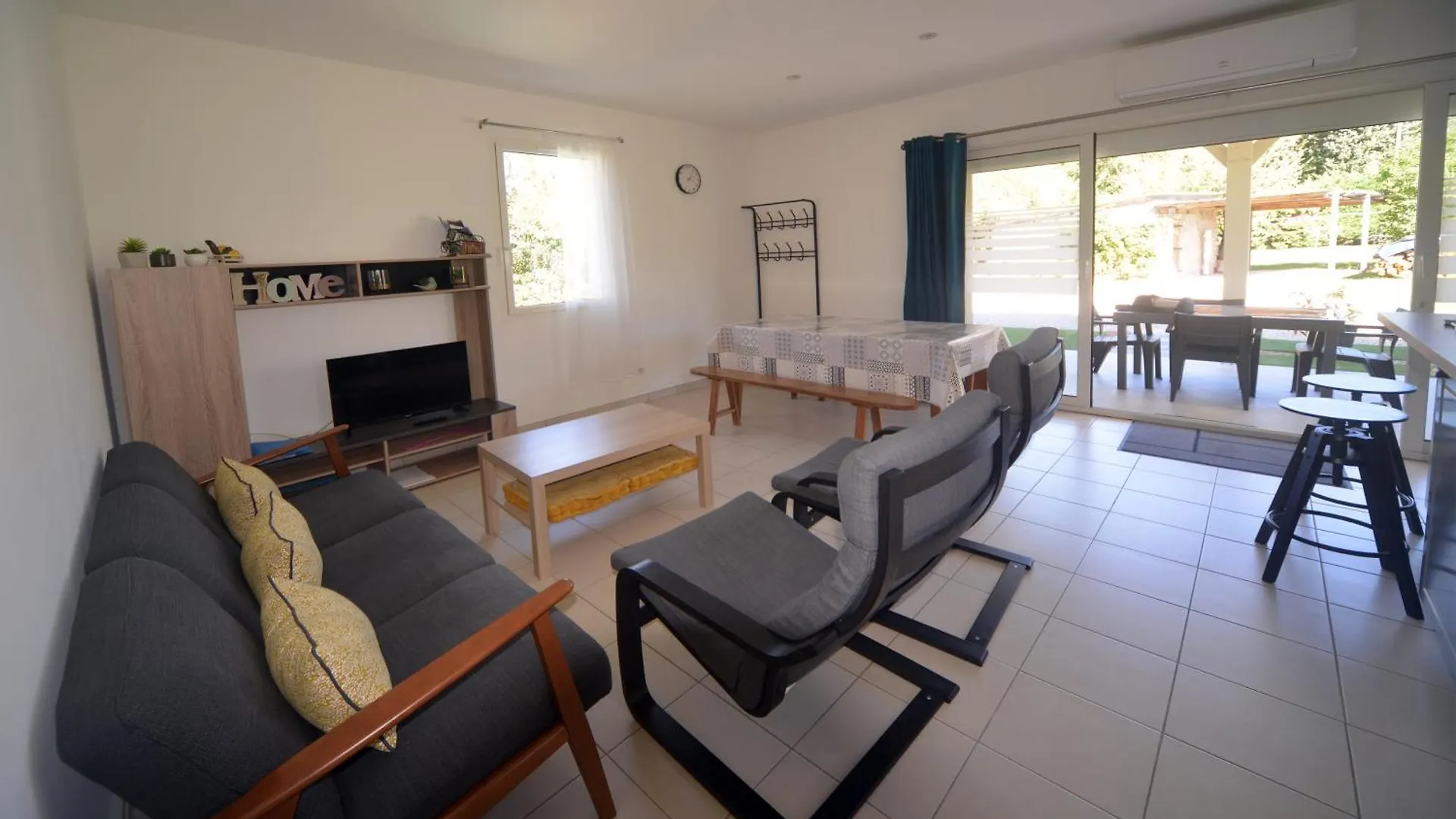 Gite D&D Avec Piscine Privative Martel France